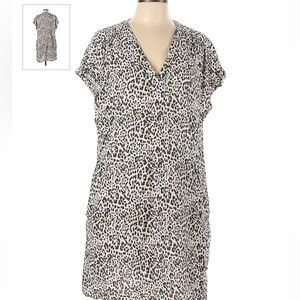 Gap, leopard short sleeve dress!